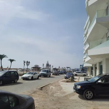 Blue Wave 2 Primul Bloc La Mare Năvodari